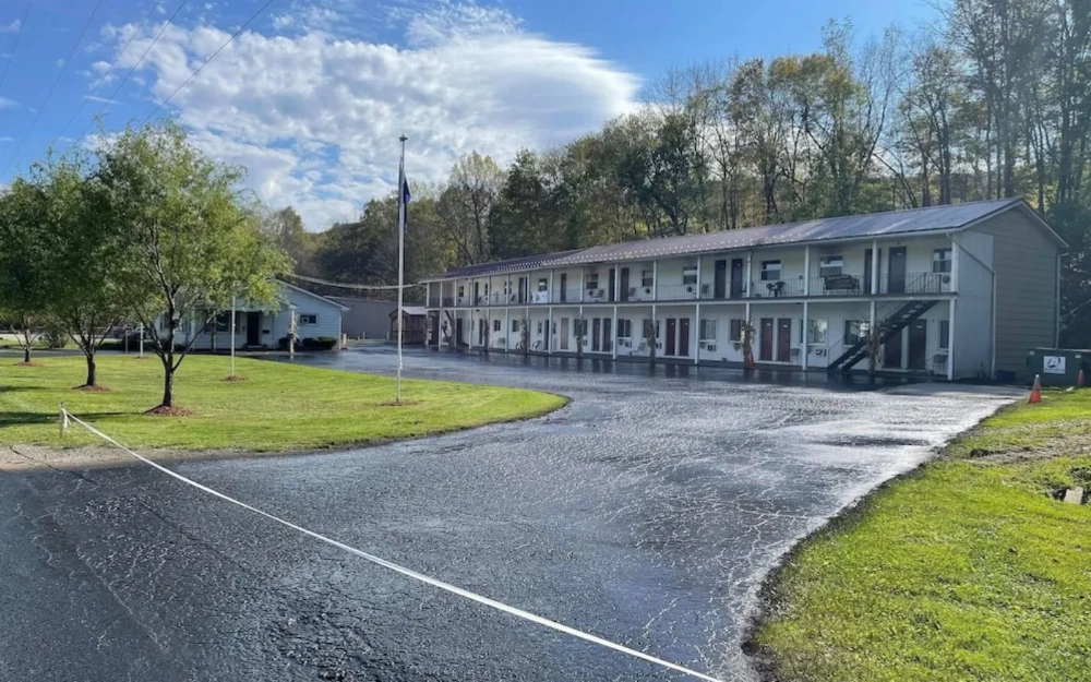 Budget Lodge Main image